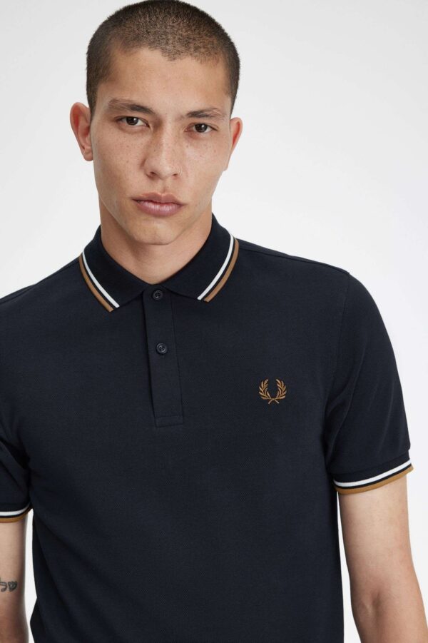FRED PERRY – POLO M/M BLU CARAMELLO