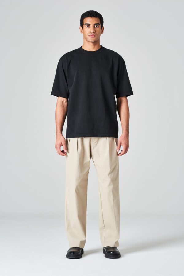 WHITE SAND – T-SHIRT OVER NERO