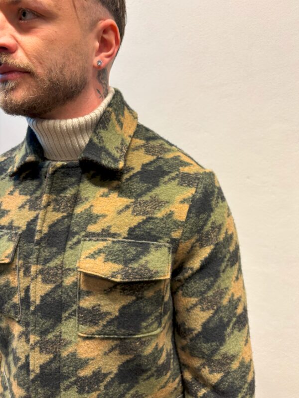 QB24 – OVER SHIRT CAMOU UNICO