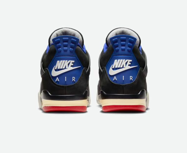 NIKE – AIR JORDAN 4 RARE  NERO