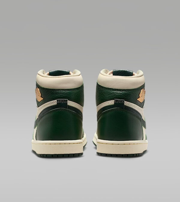 NIKE – FD2596 101 VERDE