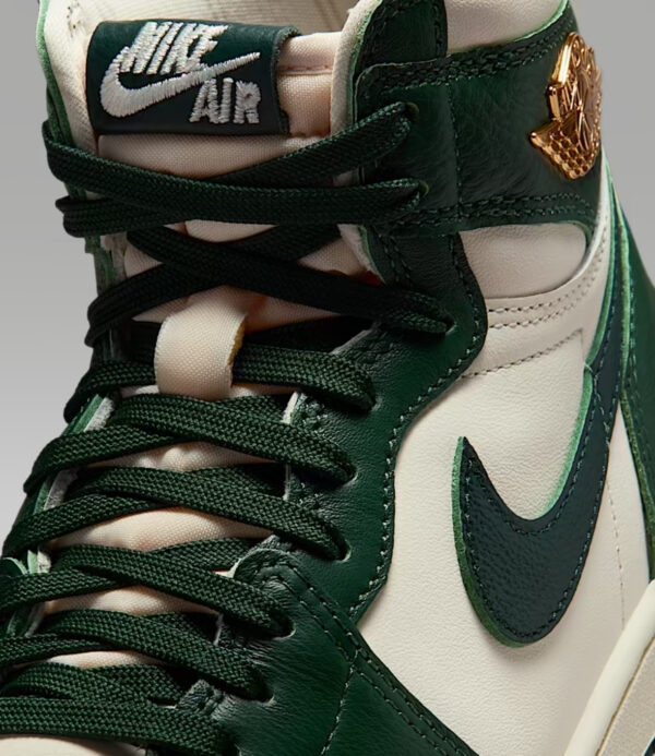 NIKE – FD2596 101 VERDE