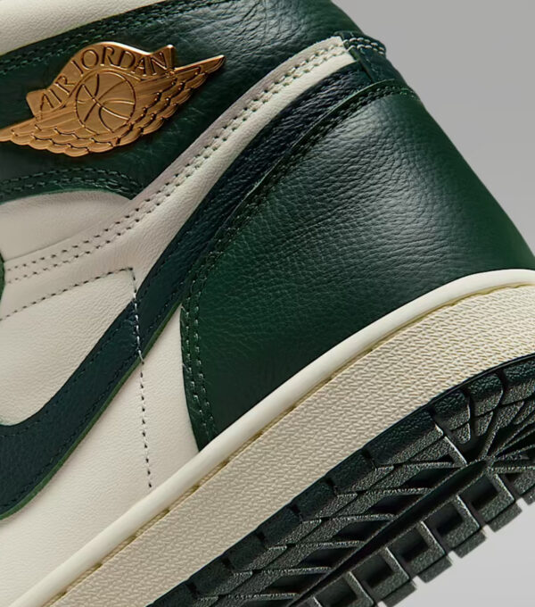 NIKE – FD2596 101 VERDE