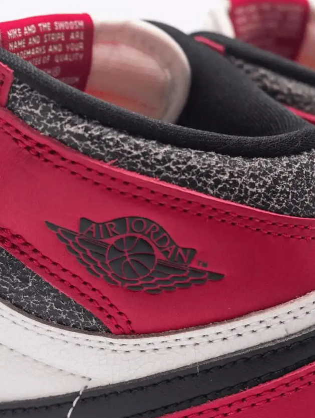 NIKE - JORDAN 1 LOST & FOUND ROSSO NIKE – JORDAN 1 LOST & FOUND ROSSO