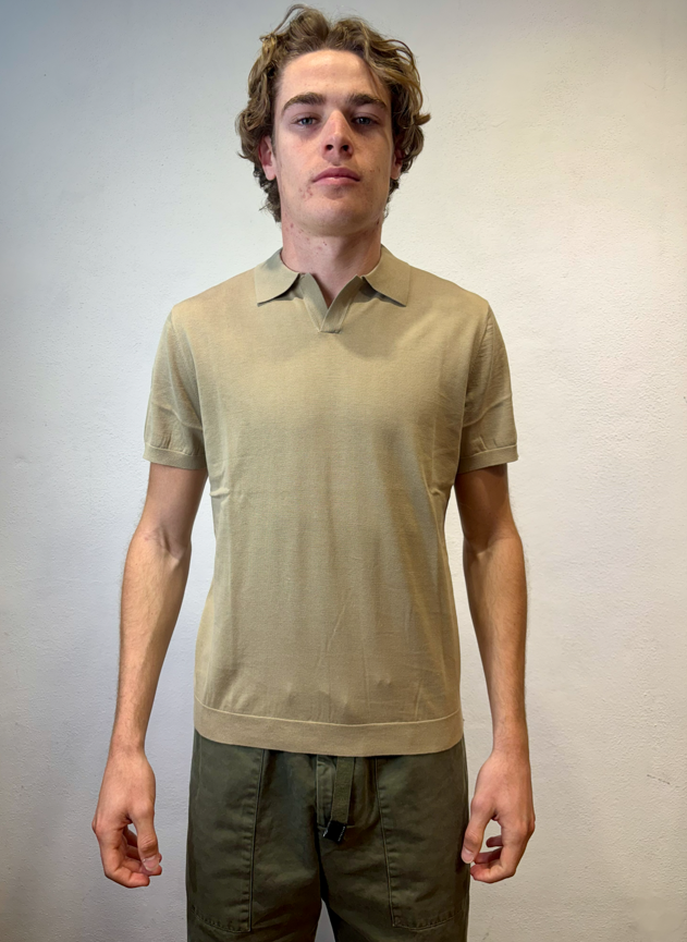 PEOPLE OF SHIBUYA - POLO SCOLLO V SABBIA PEOPLE OF SHIBUYA – POLO SCOLLO V SABBIA