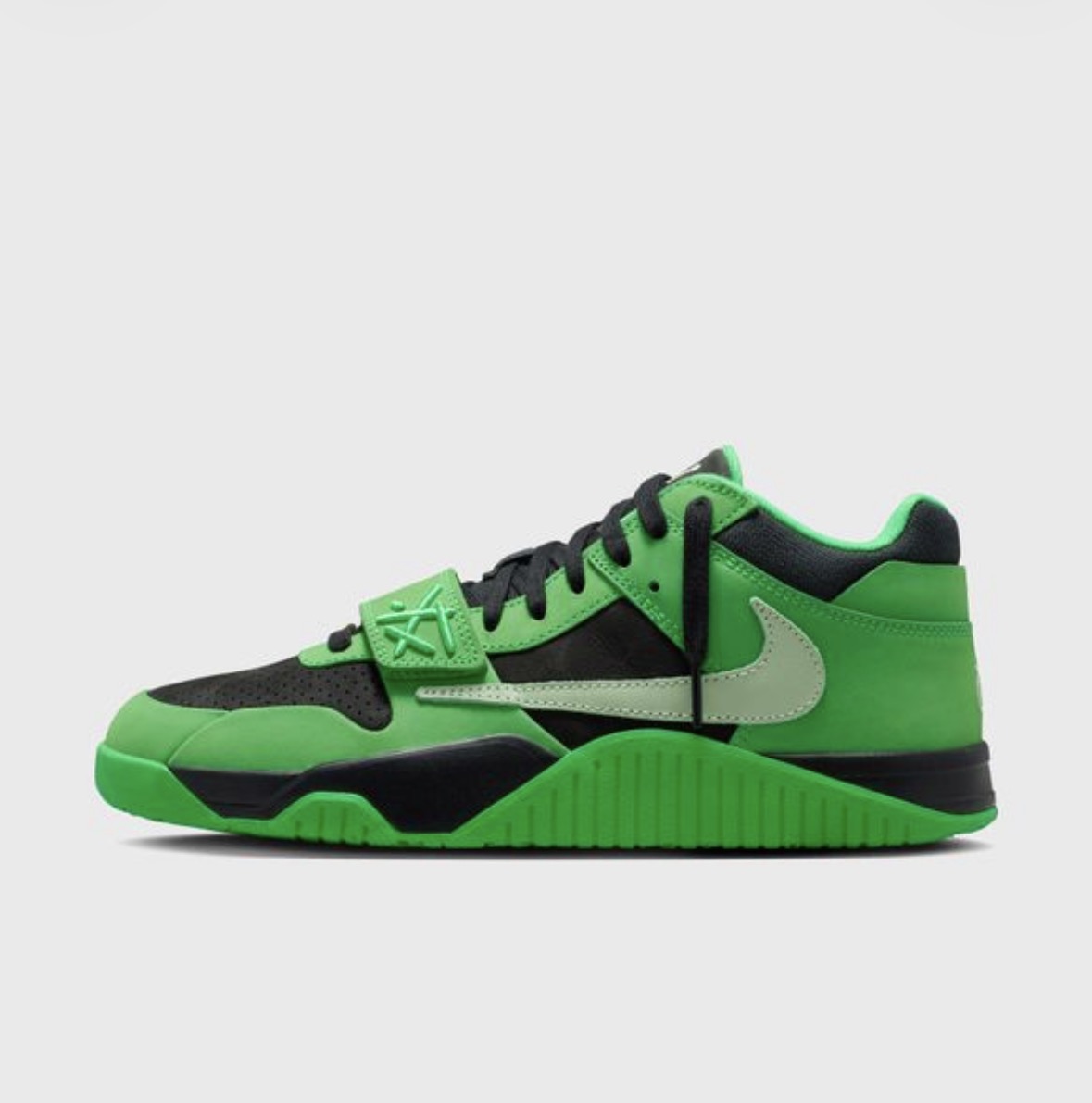 NIKE - CACTUS JACK VERDE NIKE – CACTUS JACK VERDE