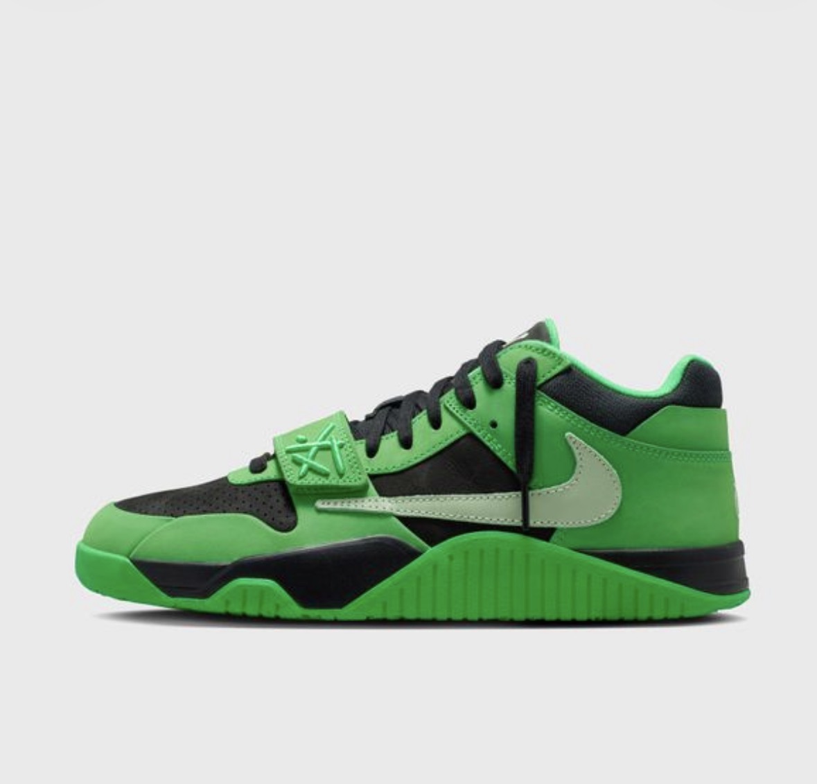 NIKE - CACTUS JACK VERDE NIKE – CACTUS JACK VERDE