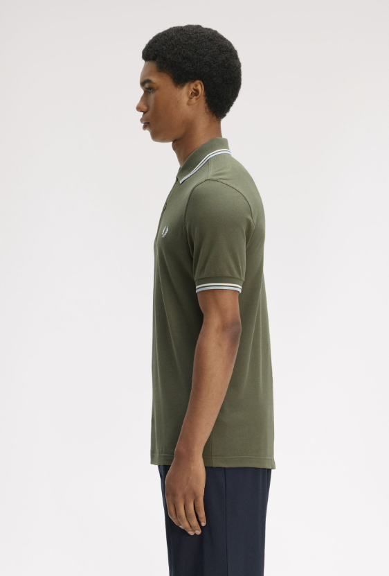 FRED PERRY - POLO M/M BORDINO VERDE FRED PERRY – POLO M/M BORDINO VERDE