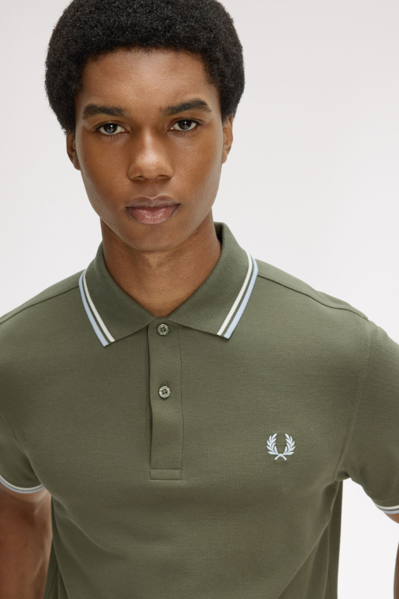 FRED PERRY - POLO M/M BORDINO VERDE FRED PERRY – POLO M/M BORDINO VERDE