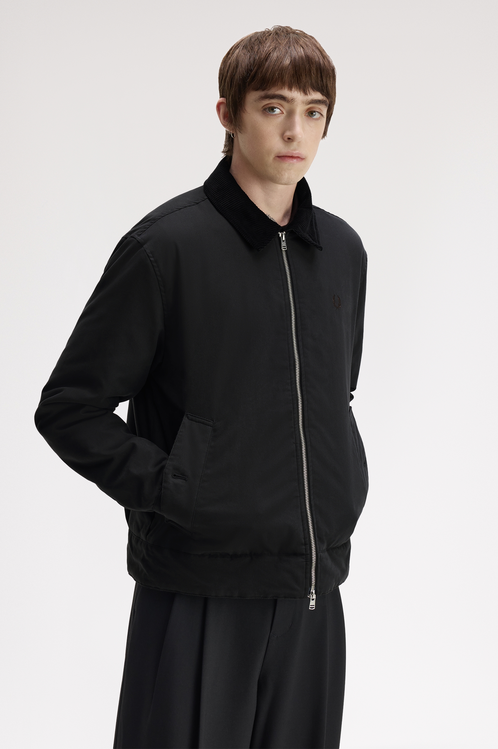 FRED PERRY - BOMBER COLLO VELLUTO NERO FRED PERRY – BOMBER COLLO VELLUTO NERO