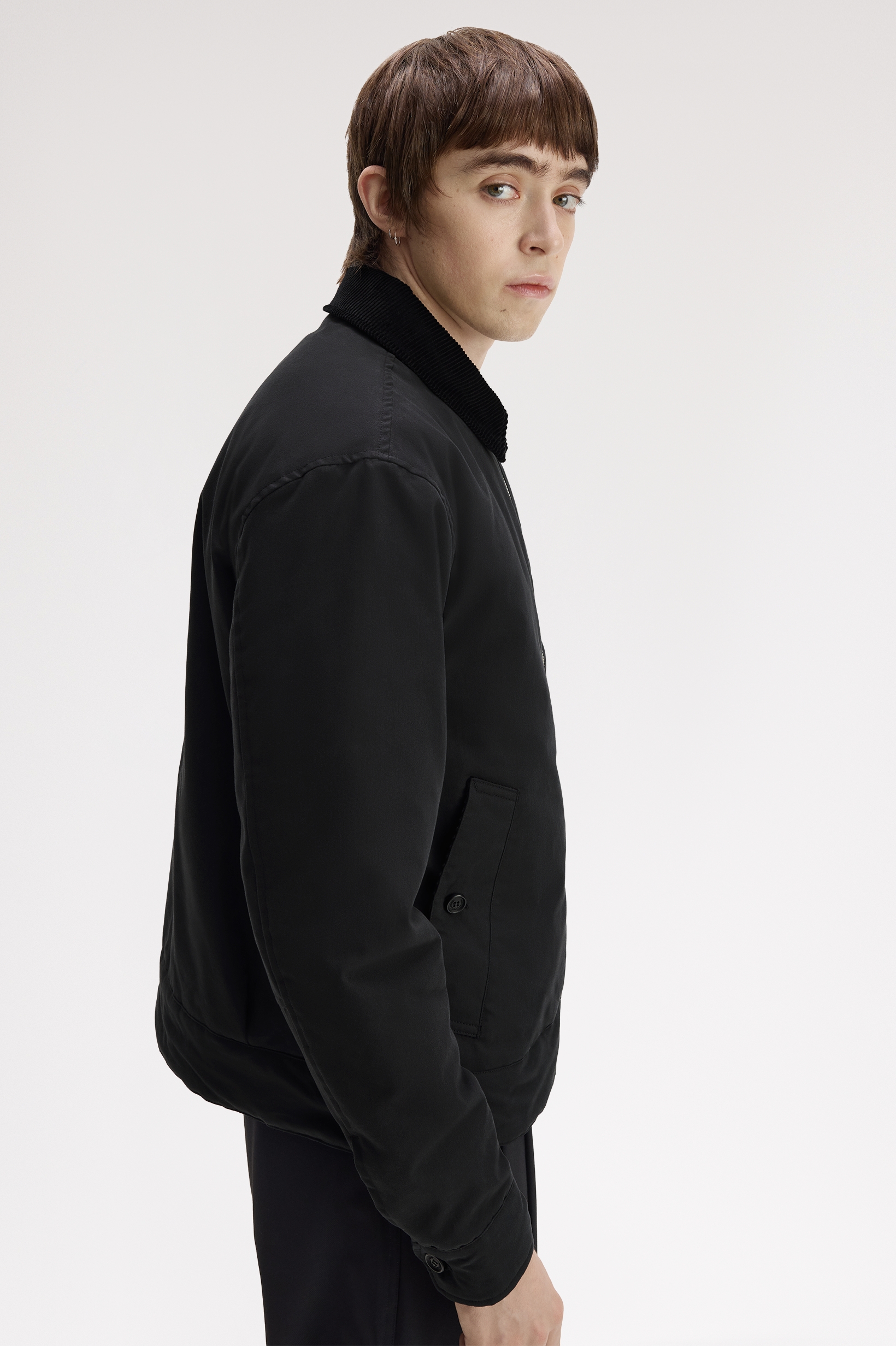 FRED PERRY - BOMBER COLLO VELLUTO NERO FRED PERRY – BOMBER COLLO VELLUTO NERO