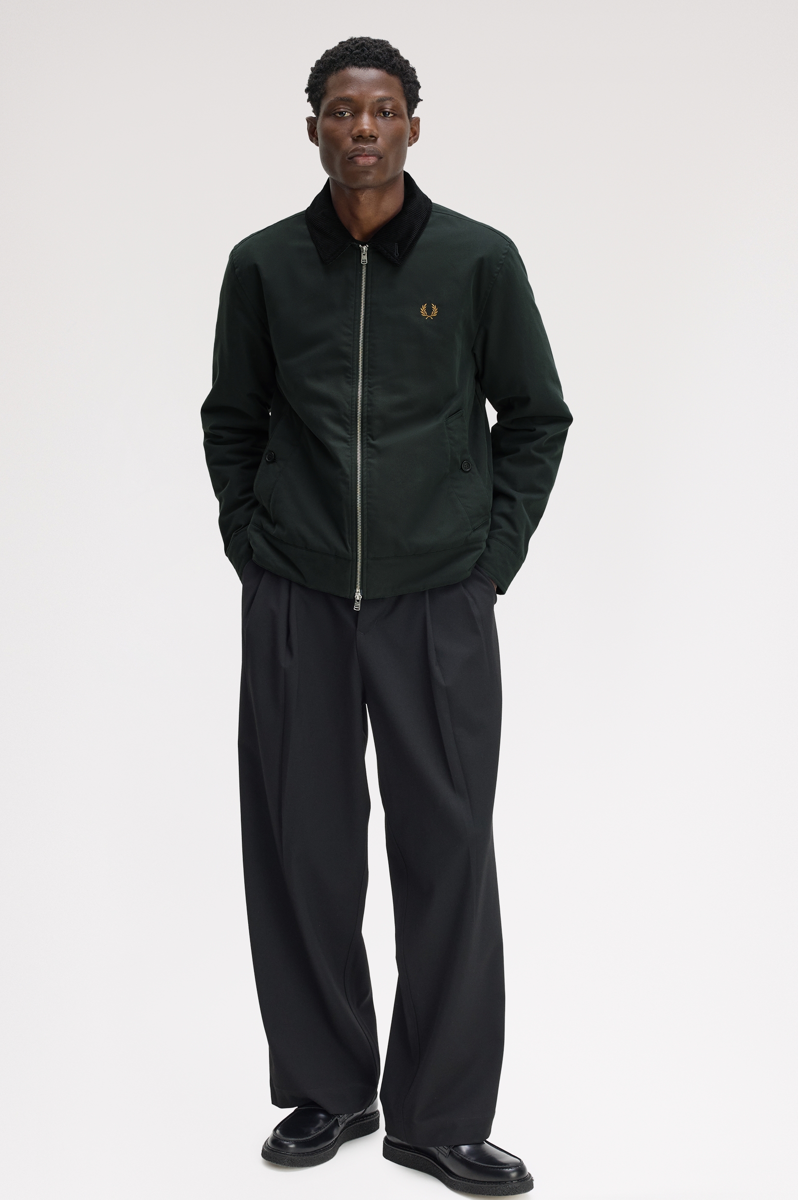 FRED PERRY - BOMBER COLLO VELLUTO MILITARE FRED PERRY – BOMBER COLLO VELLUTO MILITARE