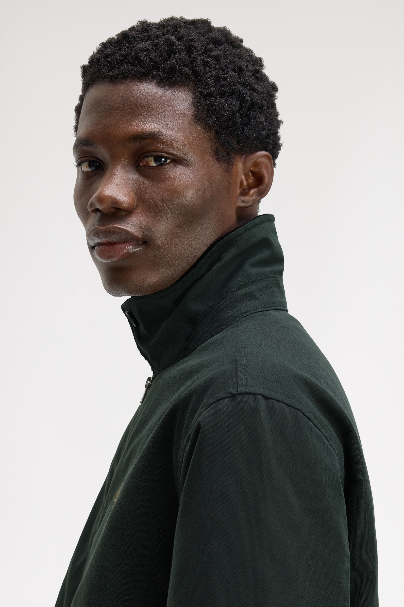 FRED PERRY - BOMBER COLLO VELLUTO MILITARE FRED PERRY – BOMBER COLLO VELLUTO MILITARE