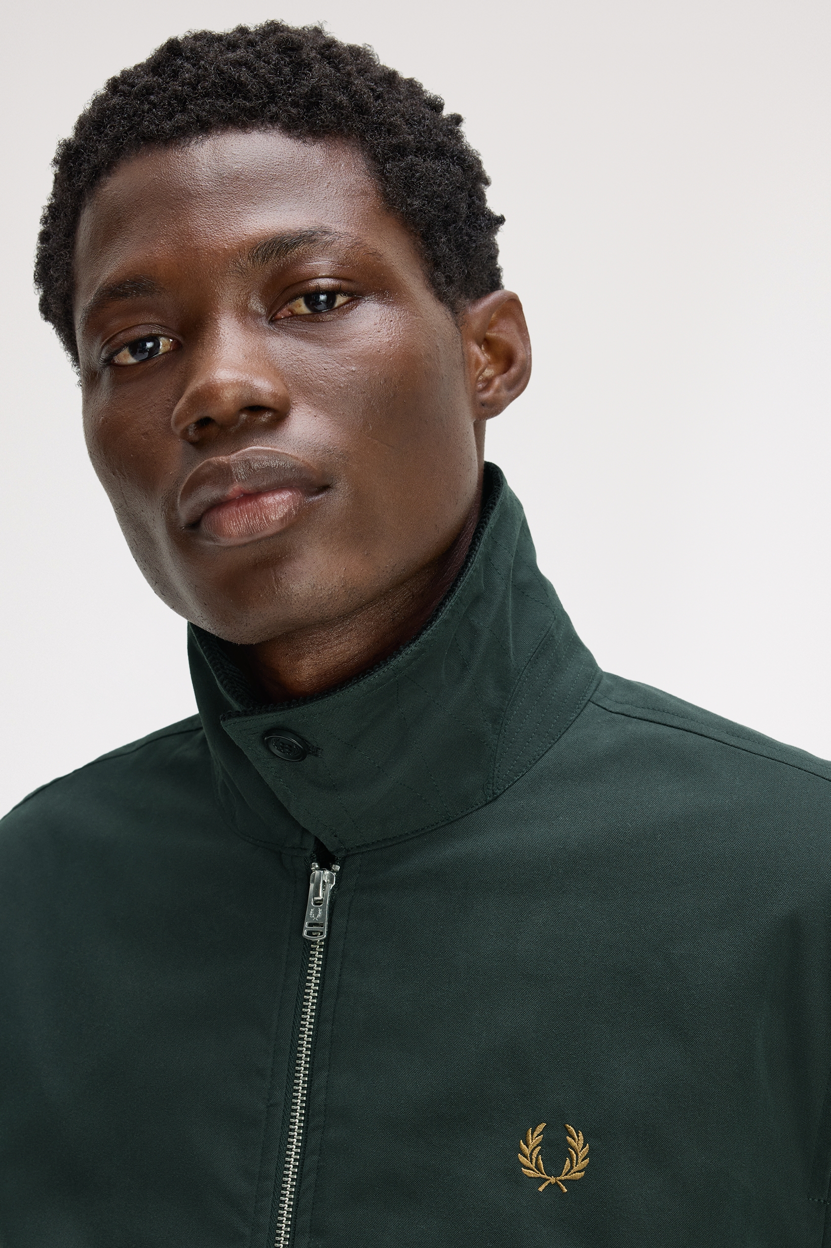 FRED PERRY - BOMBER COLLO VELLUTO MILITARE FRED PERRY – BOMBER COLLO VELLUTO MILITARE