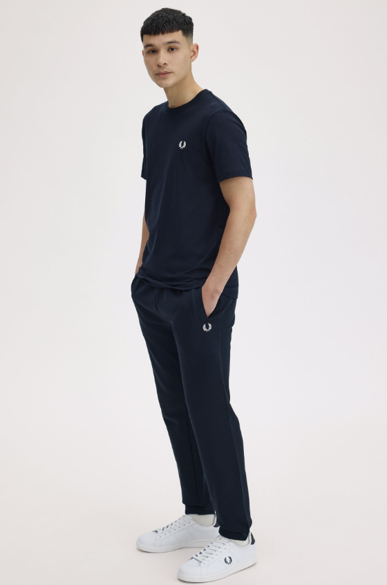 FRED PERRY - T-SHIRT BASIC BLU FRED PERRY – T-SHIRT BASIC BLU