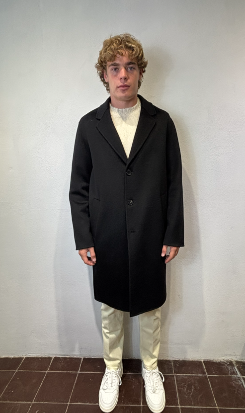 AMARANTO - CAPPOTTO LUNGO NERO AMARANTO – CAPPOTTO LUNGO NERO